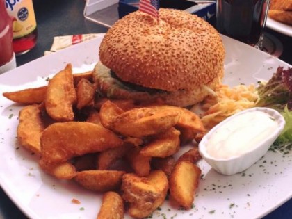 照片: Millers American Diner